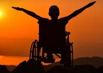Bir Eğitimci Gelişir Bin Engel Aşılır