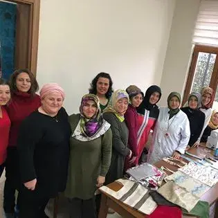 Özel gereksinimli çocuk annelerine meslek edindirme kursu