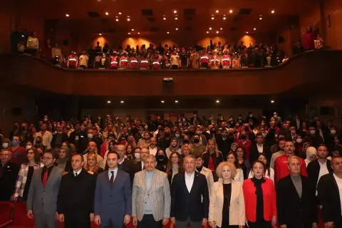 Farkındayız, farklılıklarımızla bir aradayız